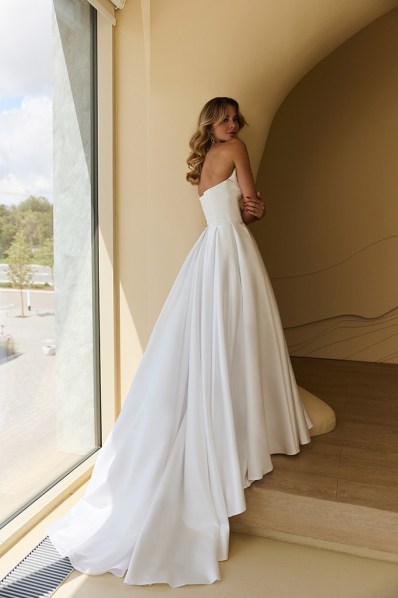 3405-back